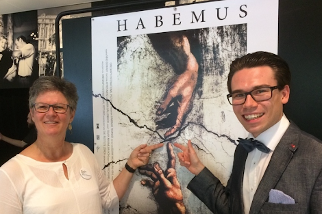 Habemus Feminas