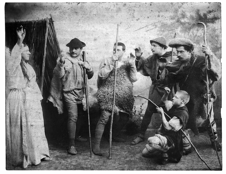 Ein Generalmusikdirektor betritt die Szene